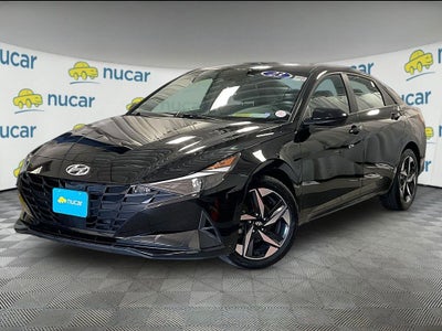 2023 Hyundai ELANTRA SEL IVT