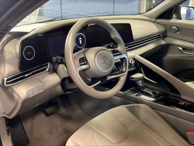 2023 Hyundai ELANTRA SEL IVT
