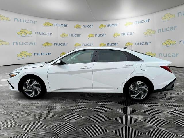 2025 Hyundai ELANTRA SEL Convenience IVT