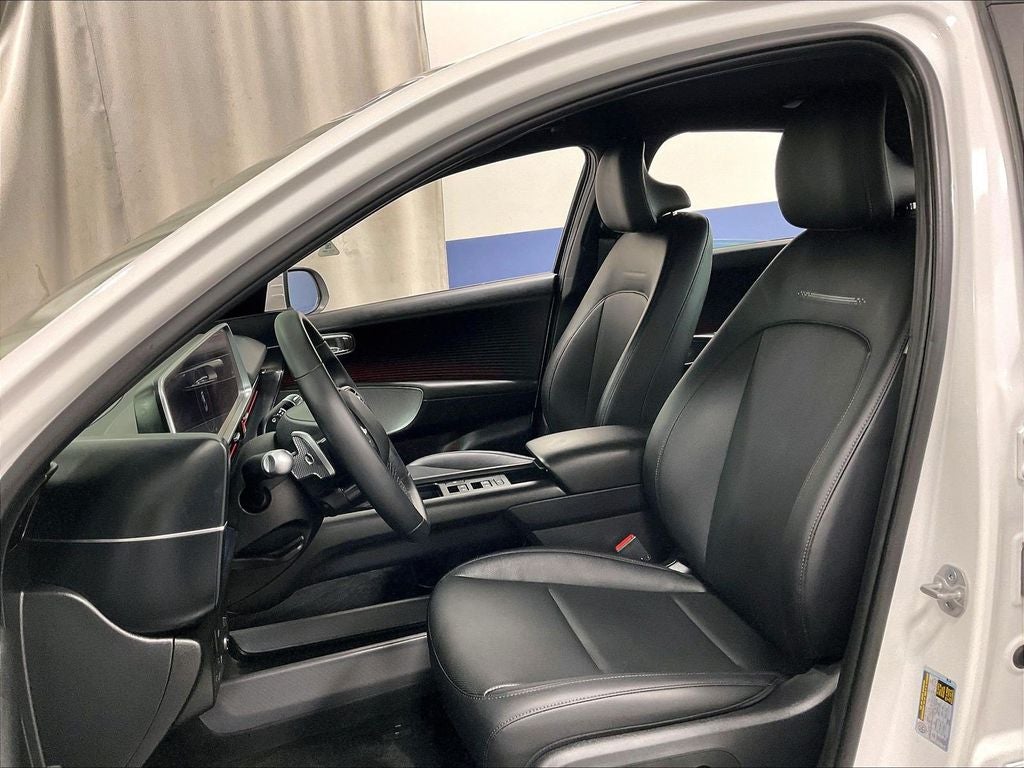 2025 Hyundai IONIQ 6 SEL