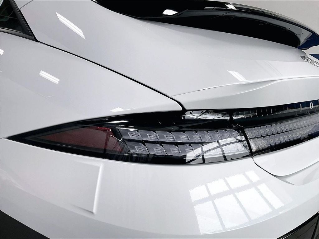 2025 Hyundai IONIQ 6 SEL