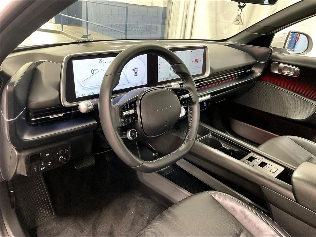 2025 Hyundai IONIQ 6 SEL
