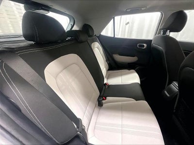 2023 Hyundai VENUE SEL IVT