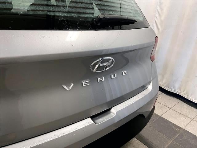 2023 Hyundai VENUE SEL IVT