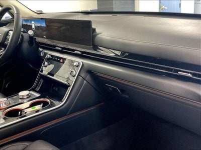 2025 Genesis GV80 2.5T