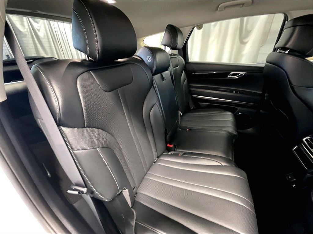 2025 Genesis GV80 2.5T
