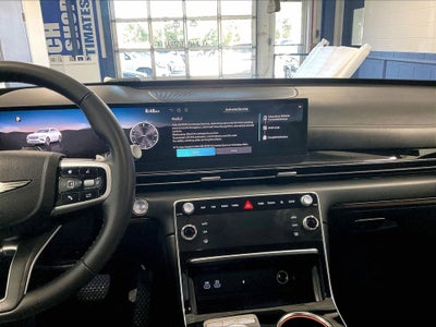 2025 Genesis GV80 2.5T