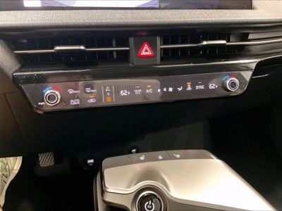 2024 Kia EV6 Light