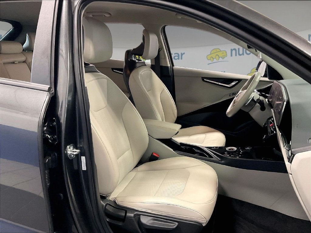 2023 Kia Niro EV Wind