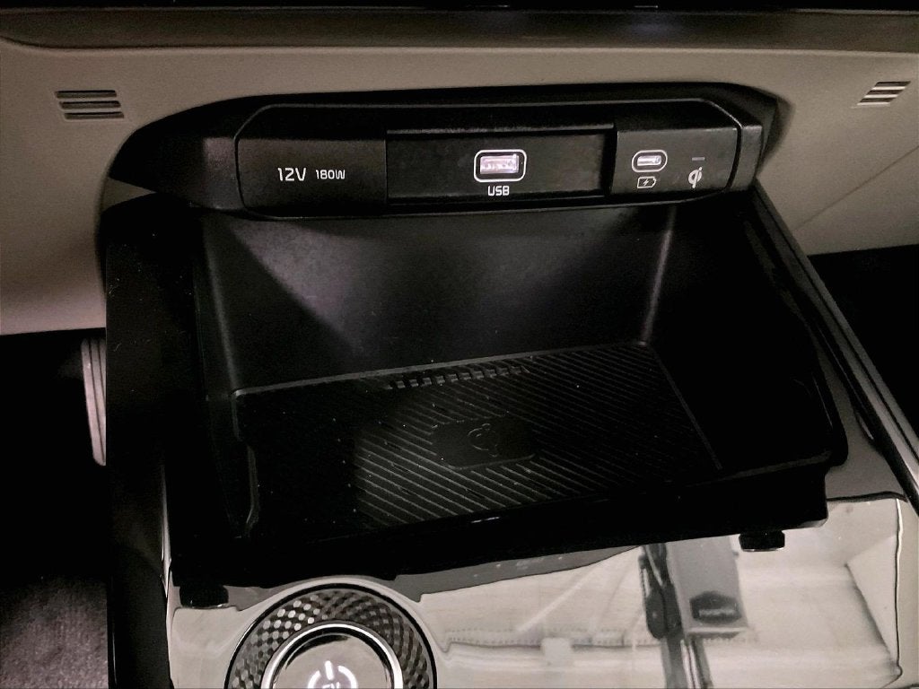 2023 Kia Niro EV Wind