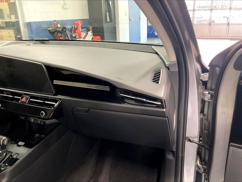 2023 Kia Niro EX