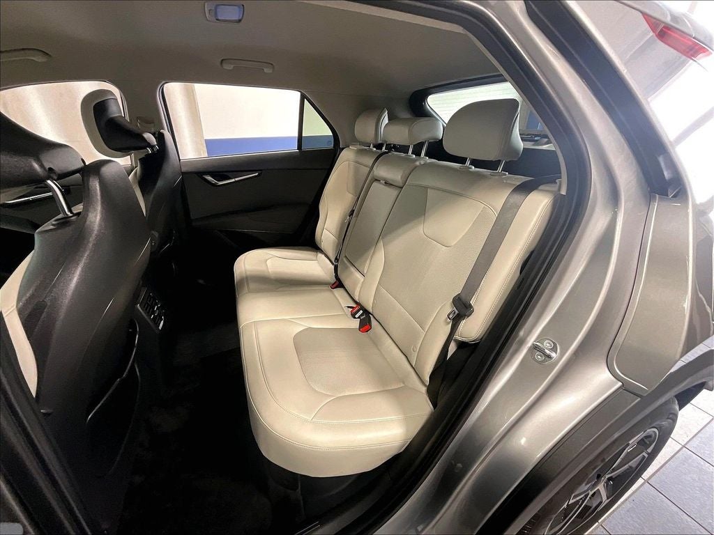 2023 Kia Niro EX