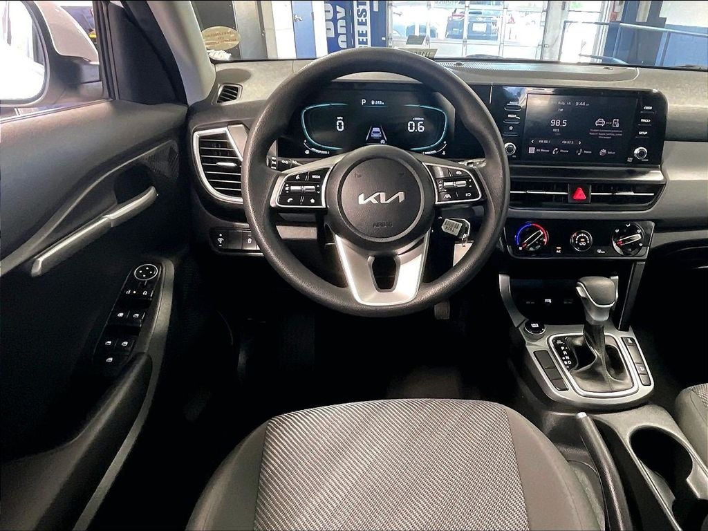 2024 Kia Seltos LX
