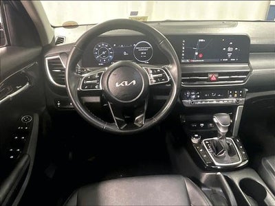 2024 Kia Seltos EX IVT AWD