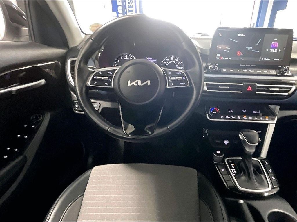2022 Kia Seltos S