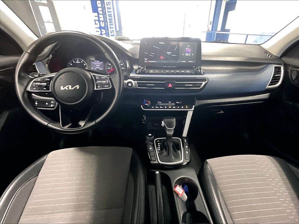 2022 Kia Seltos S