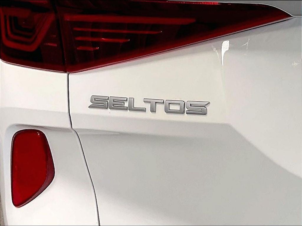 2022 Kia Seltos S