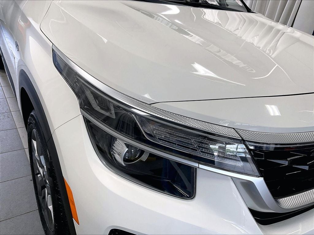 2022 Kia Seltos S