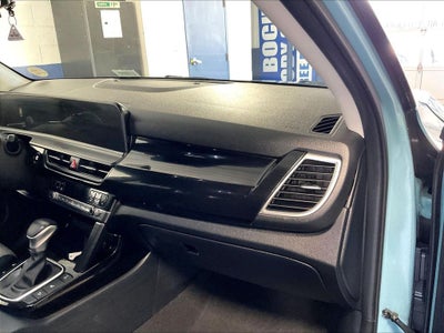 2025 Kia Seltos S