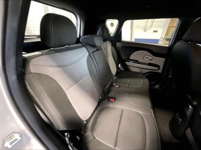 2019 Kia Soul + Auto