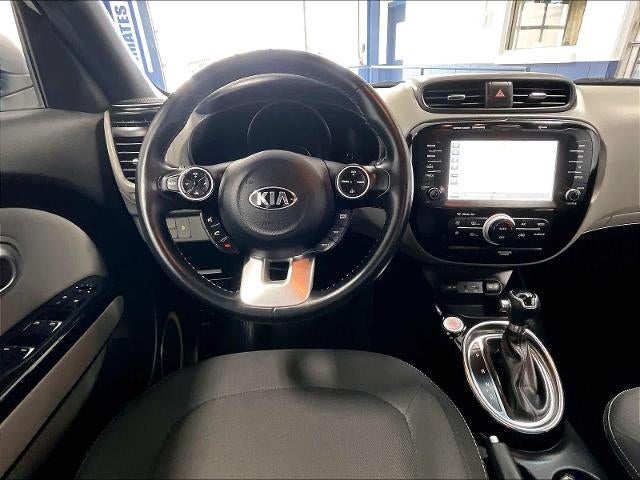 2019 Kia Soul + Auto