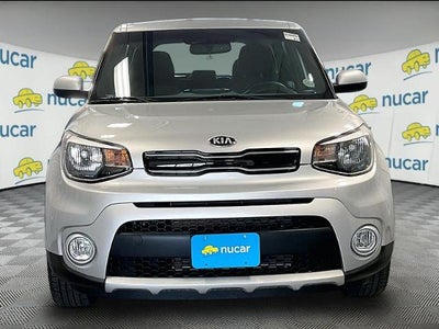 2019 Kia Soul + Auto