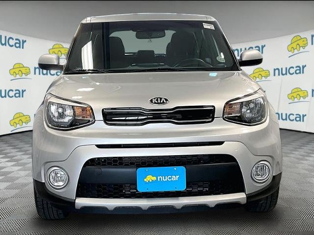 2019 Kia Soul + Auto