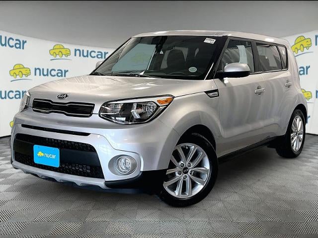 2019 Kia Soul + Auto