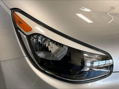 2019 Kia Soul + Auto