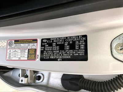 2019 Kia Soul + Auto