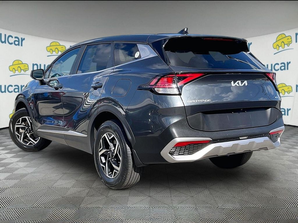 2023 Kia Sportage LX