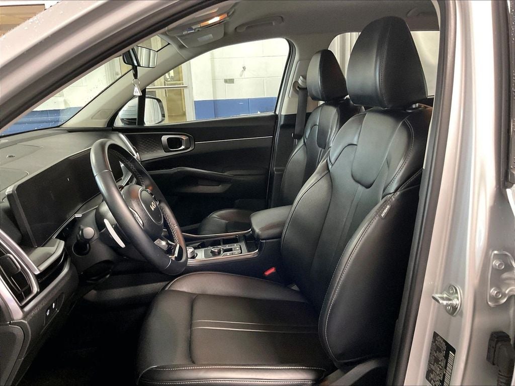 2025 Kia Sorento Hybrid EX