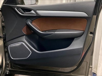 2015 Audi Q3 quattro 4dr 2.0T Prestige