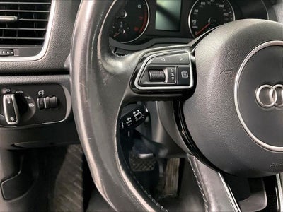 2015 Audi Q3 quattro 4dr 2.0T Prestige