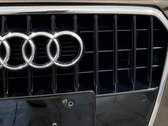 2015 Audi Q3 quattro 4dr 2.0T Prestige