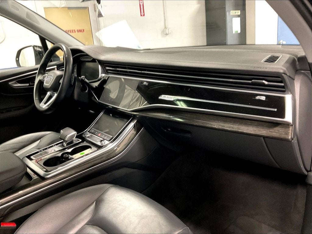 2023 Audi Q7 55 Premium Plus quattro