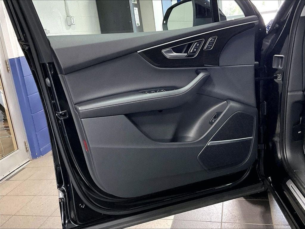 2023 Audi Q7 55 Premium Plus quattro