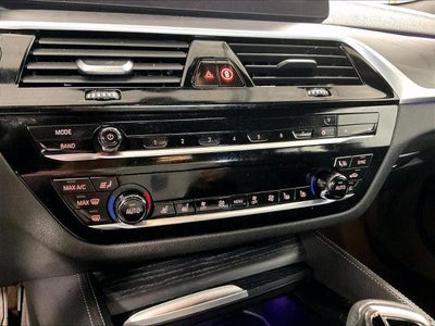 2022 BMW M550i xDrive Sedan