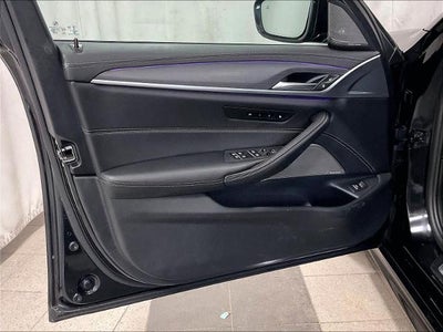 2022 BMW M550i xDrive Sedan