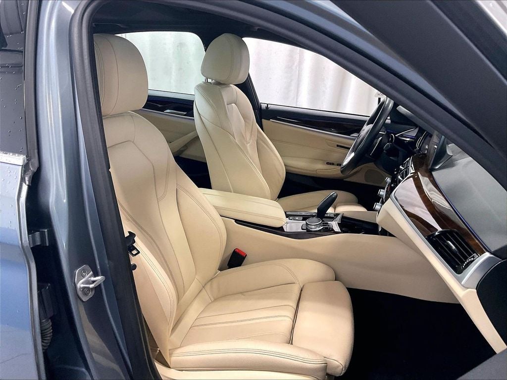 2019 BMW 5 Series 530e xDrive iPerformance