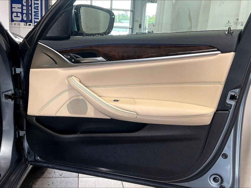 2019 BMW 5 Series 530e xDrive iPerformance