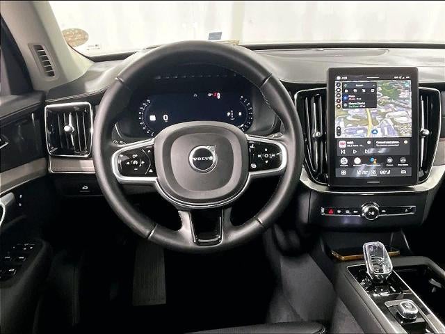 2026 Volvo XC90 B6 AWD Ultra Dark Theme 7-Seater