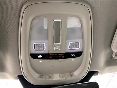 2026 Volvo XC90 B6 AWD Ultra Dark Theme 7-Seater