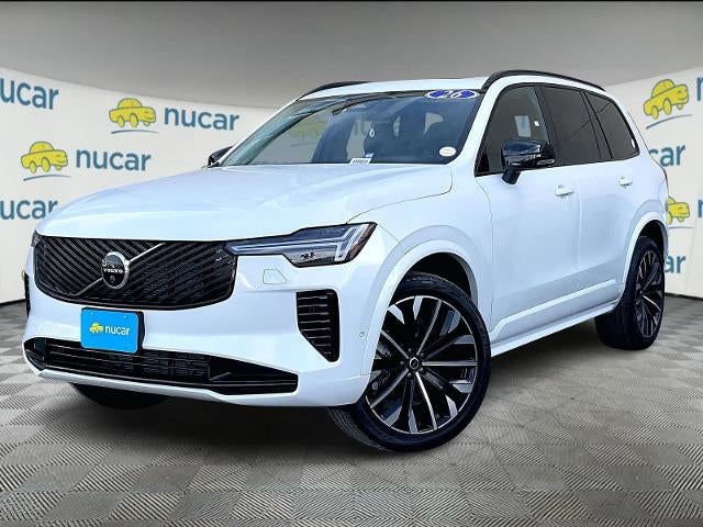 2026 Volvo XC90 B6 AWD Ultra Dark Theme 7-Seater