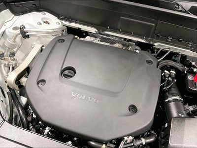 2026 Volvo XC90 B6 AWD Ultra Dark Theme 7-Seater