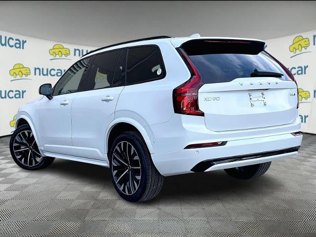 2026 Volvo XC90 B6 AWD Ultra Dark Theme 7-Seater