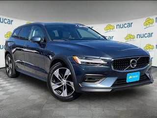 2020 Volvo V60 Cross Country T5