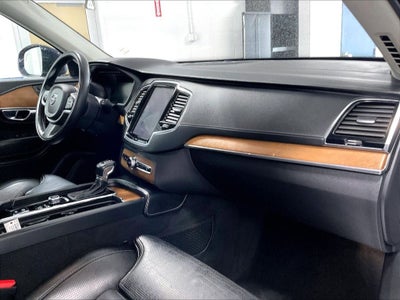 2019 Volvo XC90 T6 Inscription