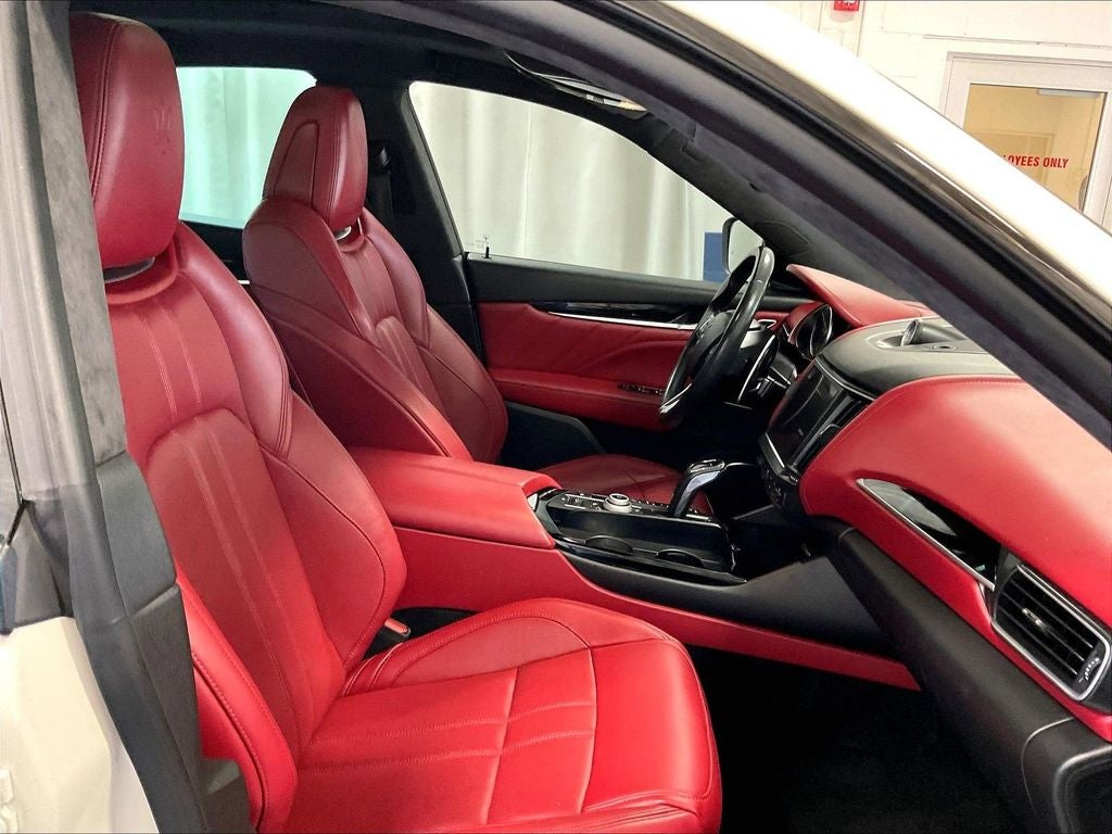 2022 Maserati Levante Modena