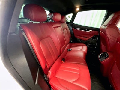 2022 Maserati Levante Modena